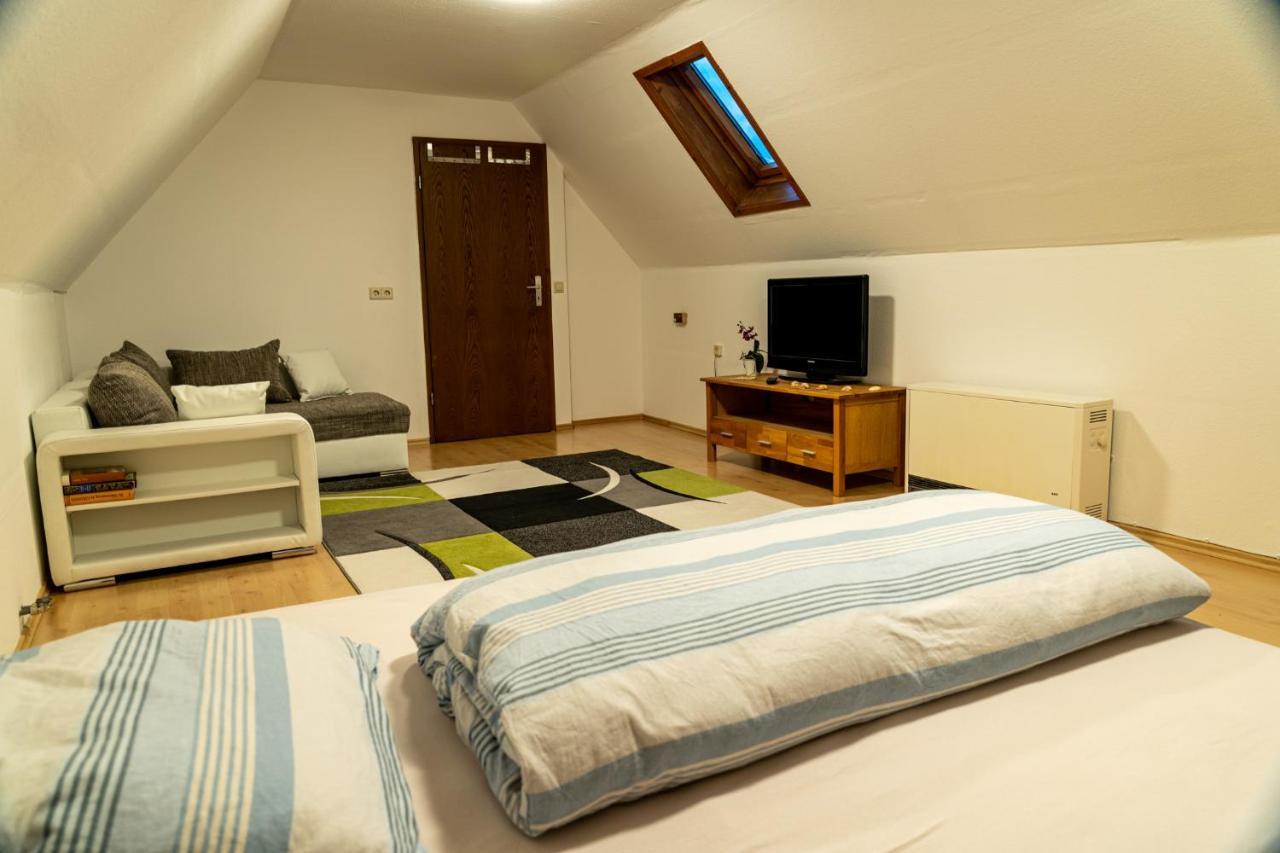 Ferienwohnung Schafbergblick Balingen Esterno foto